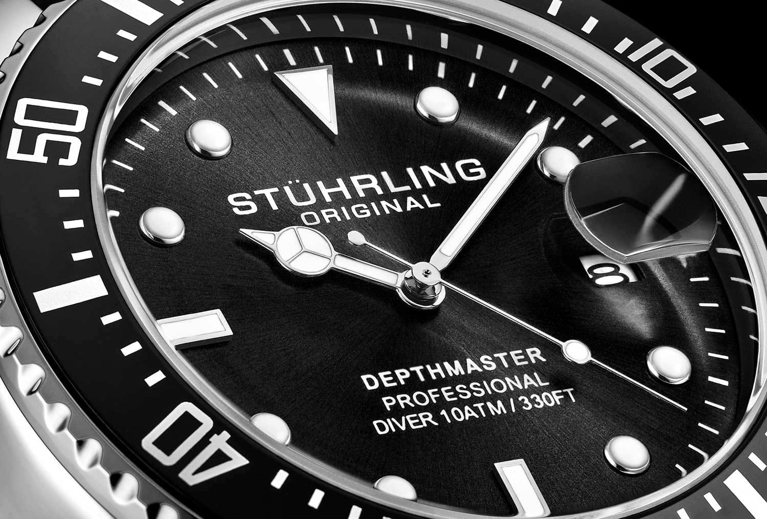 Stuhrling Stuhrling Aquadiver 3950R.1 кварцевые мужские часы часы крупный план черный циферблата