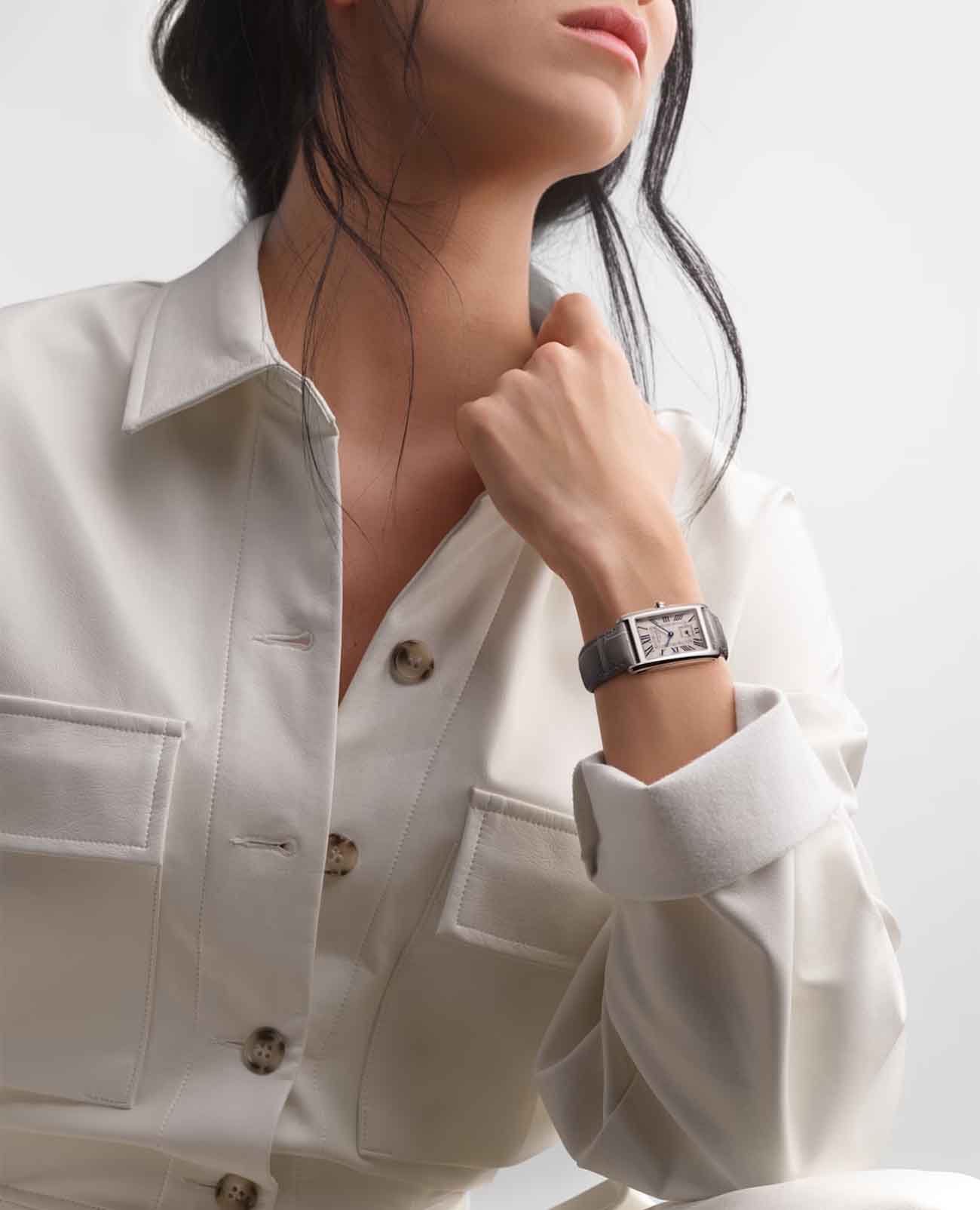 Оригинальные часы Longines Longines DolceVita L5.512.4.71.3 кварцевые калибр механизма  общий вид