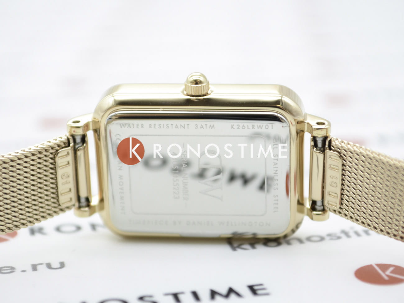 Daniel Wellington Daniel Wellington Quadro DW00100527  — детали корпуса и сталь c pvd покрытием