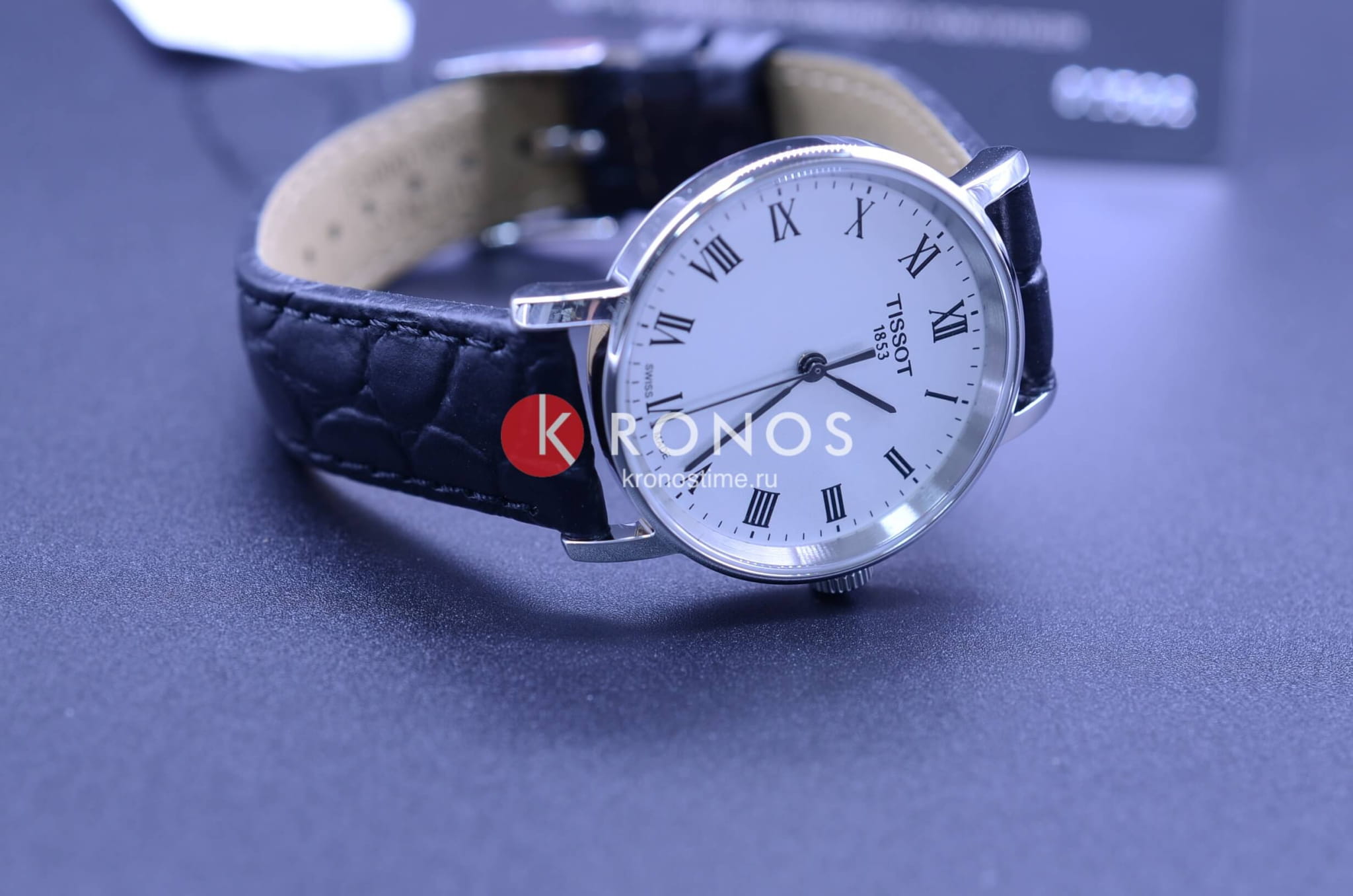 Tissot Tissot Everytime Small T109.210.16.033.00, t-classic швейцария женские часы на браслете кожаный боковой вид