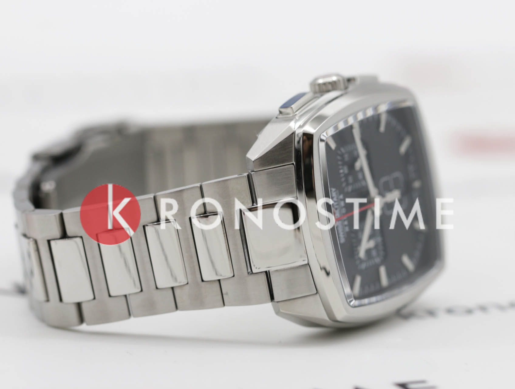 Оригинальные часы Swiss Military Hanowa Swiss Military Hanowa Starlight SMWGI0004301 кварцевые калибр механизма ronda 5040.d общий вид
