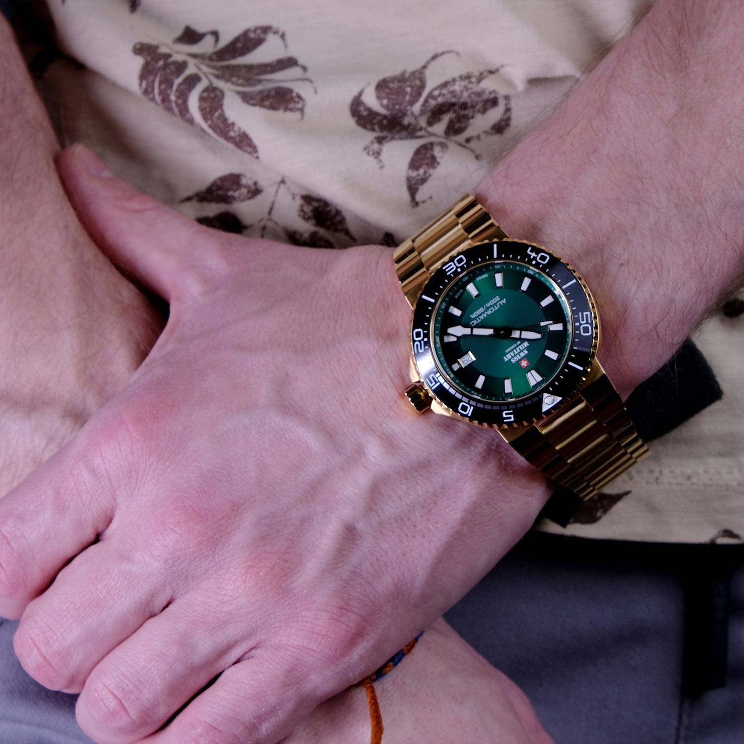 Swiss Military by Chrono Swiss Military by Chrono Automatic Dive SMA34086.06  - задняя крышка металл сталь корпуса, швейцария часы