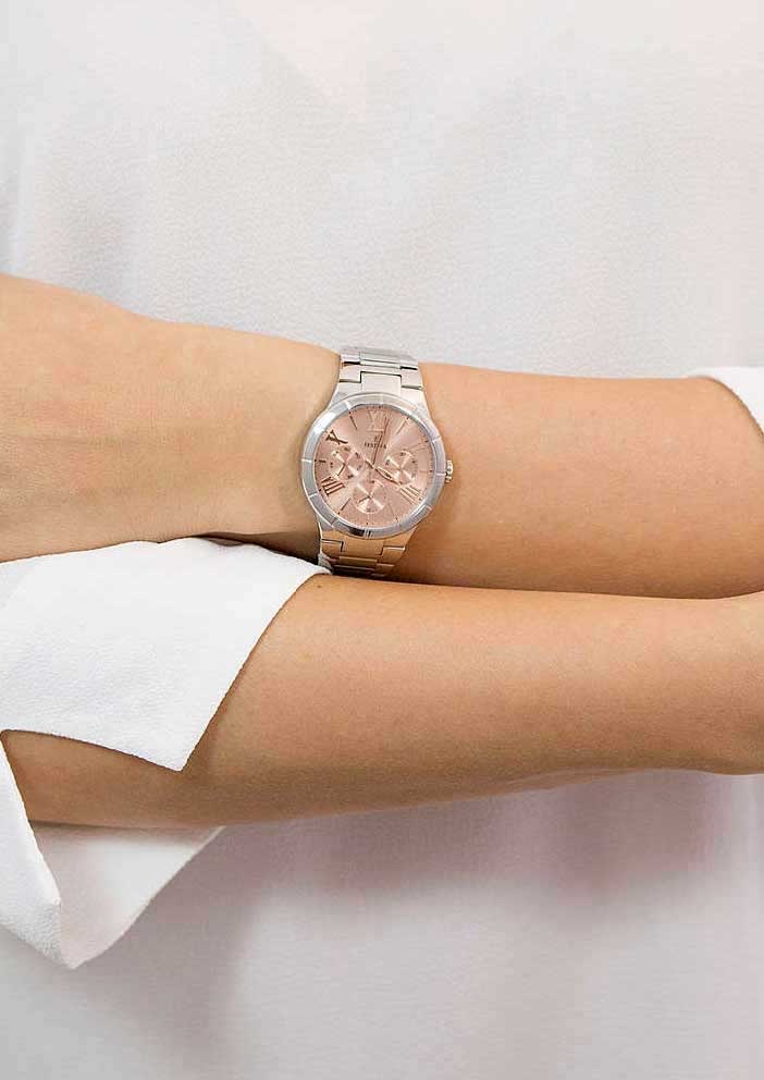Festina Festina Boyfriend F16716/3 , наручные женские часы фото под углом