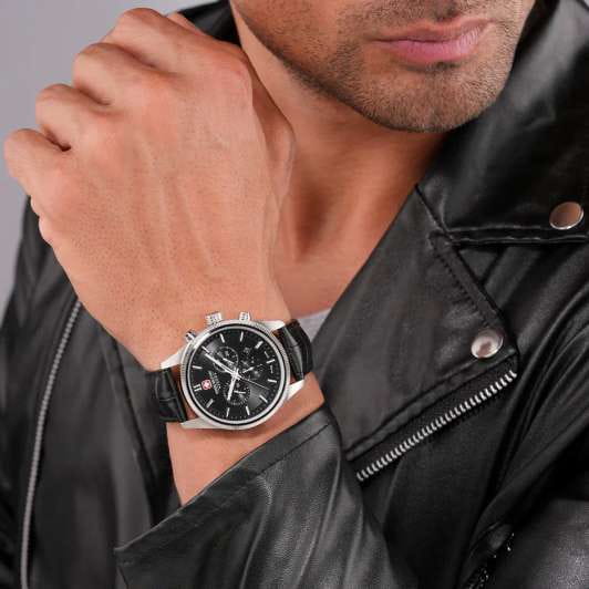 Swiss Military Hanowa Swiss Military Hanowa SMWGC0003101 кварцевые мужские часы часы крупный план черный циферблата