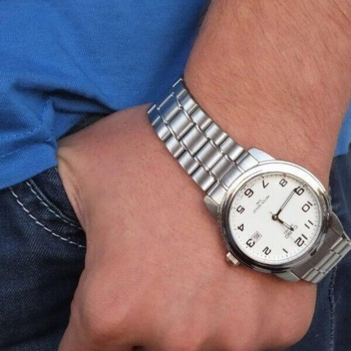 Casio Casio MTP-1221A-7B мужские часы белый циферблат на запястье