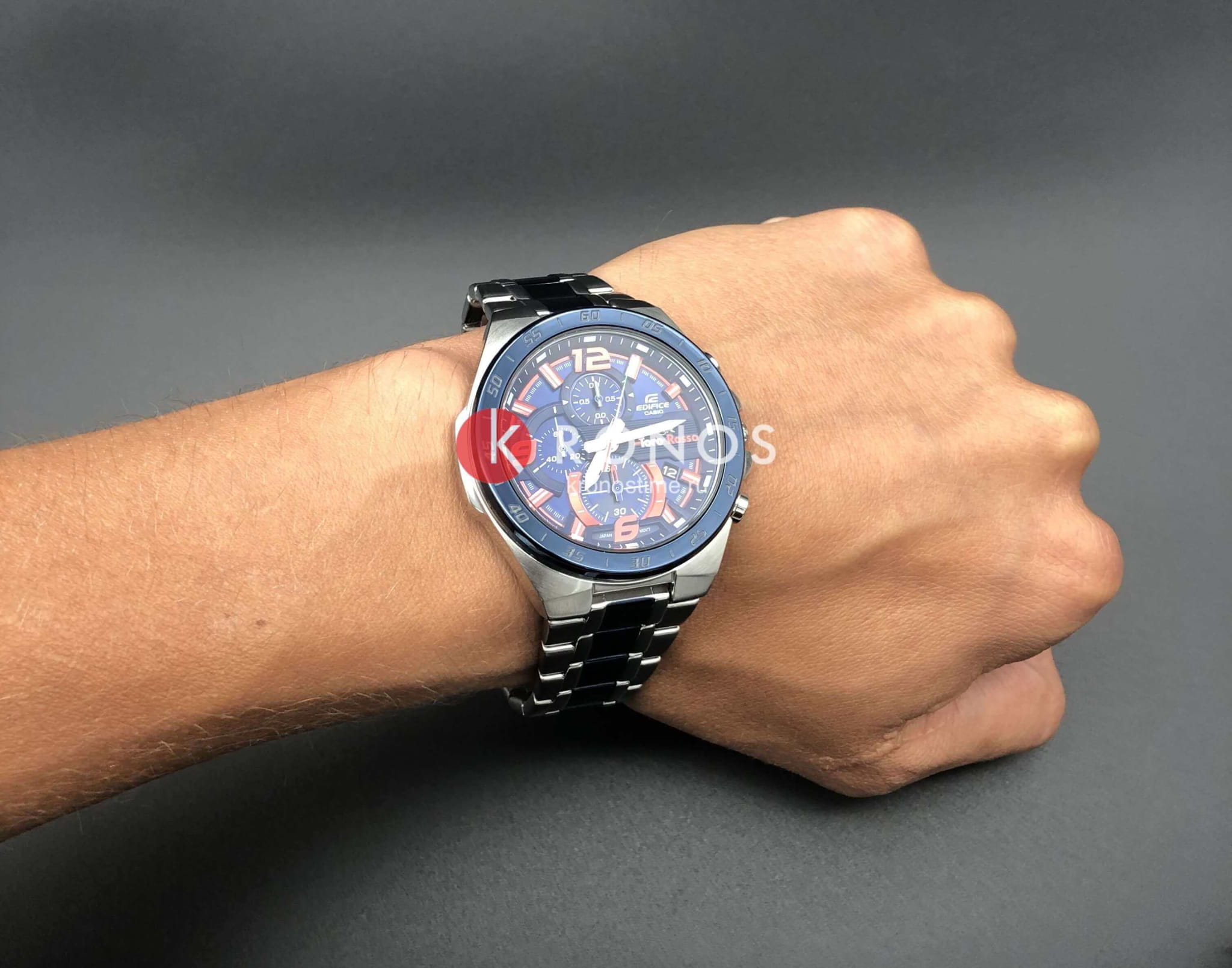 Casio Casio Edifice EFR-564TR-2A EFR — детали корпуса и нержавеющая сталь