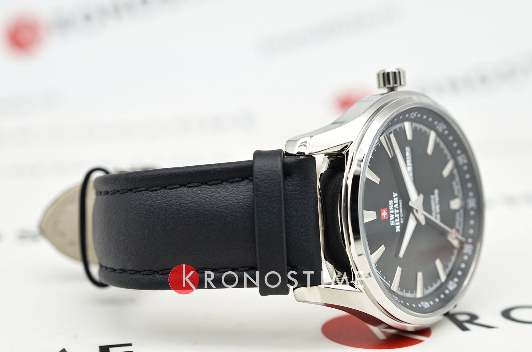 Swiss Military by Chrono Swiss Military by Chrono SM34027.05,  швейцария мужские часы на браслете кожа + текстиль боковой вид