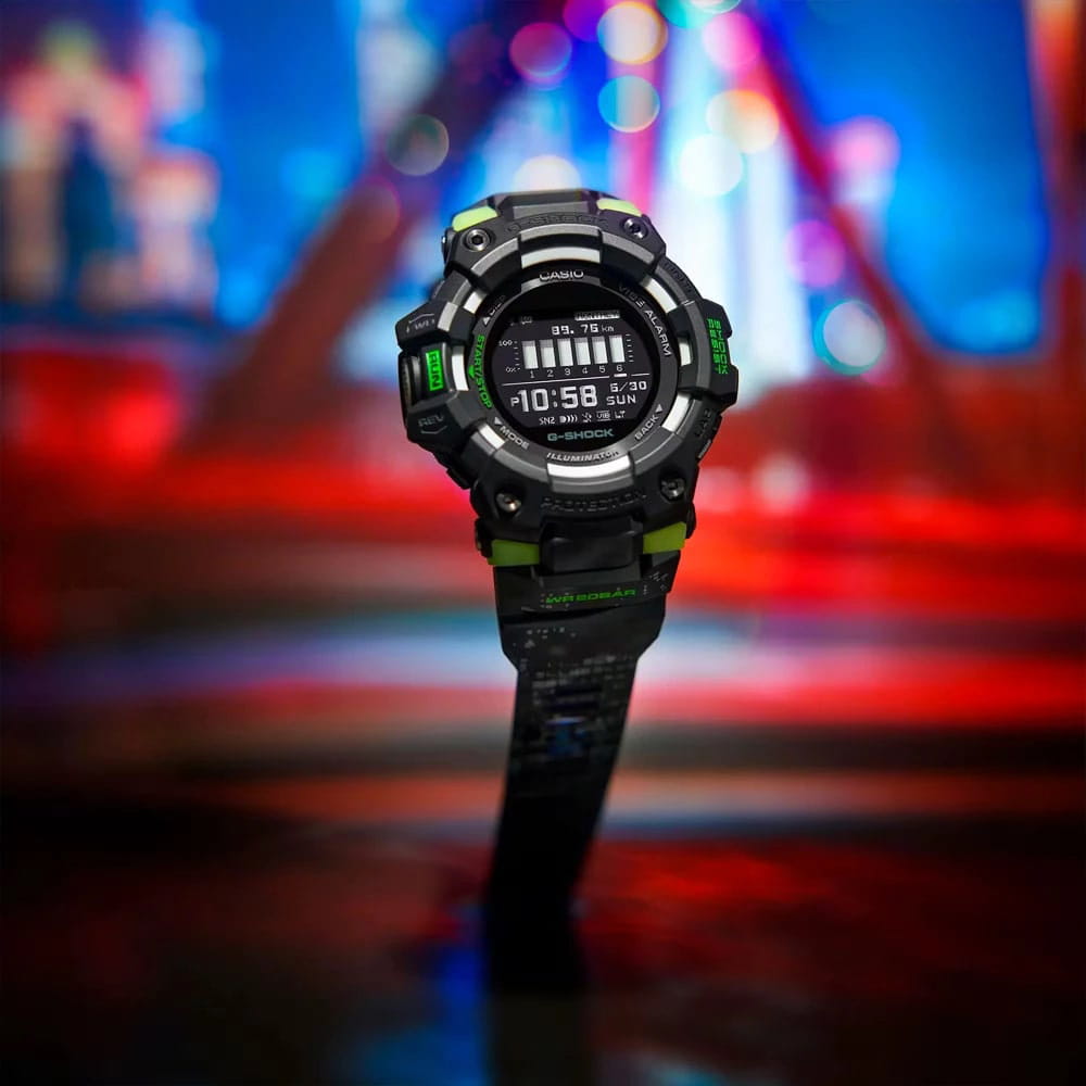 Casio GBD-100LM-1 мужские часы застежка крупным планом