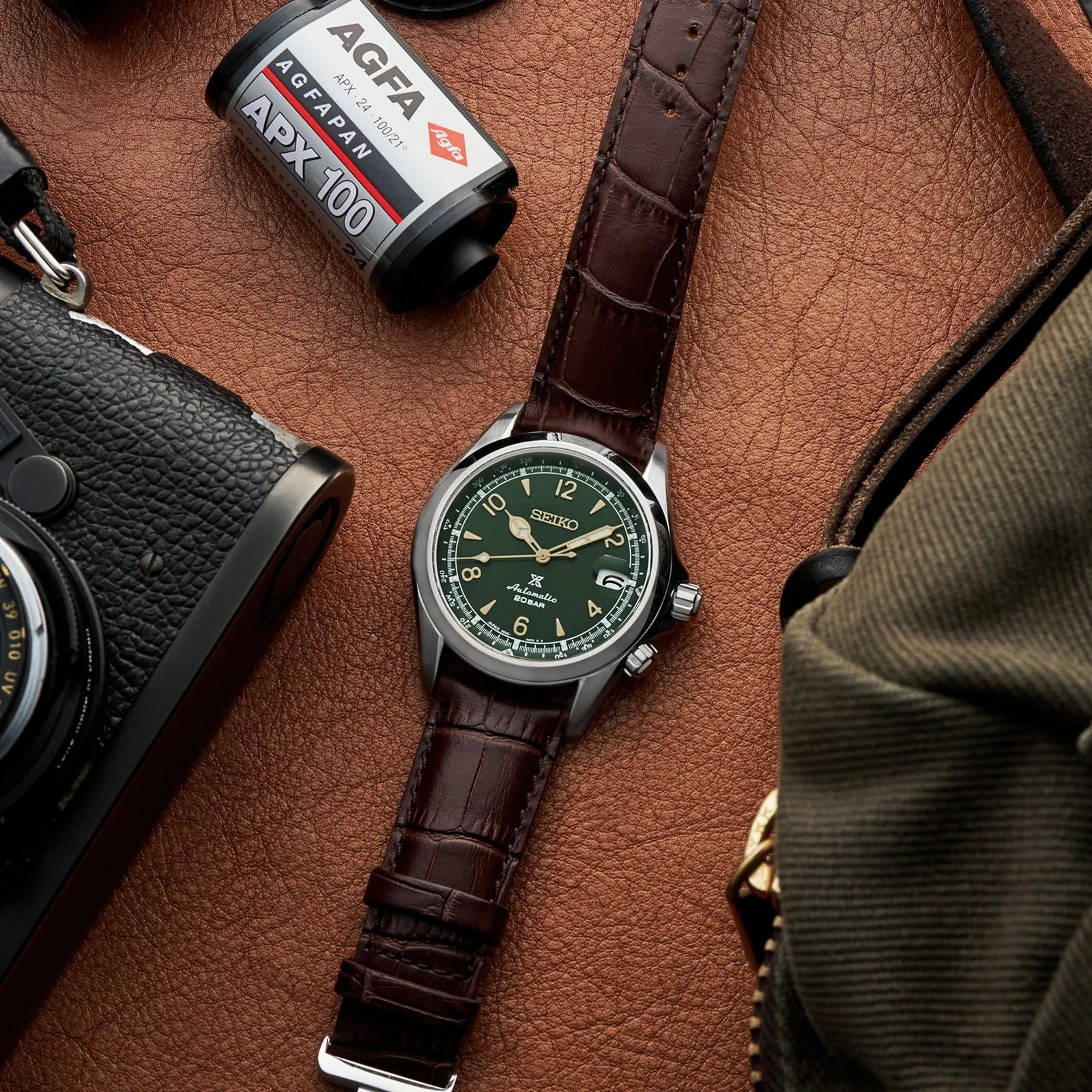 Seiko Seiko Prospex SPB121J1 механические мужские часы часы крупный план зеленый циферблата