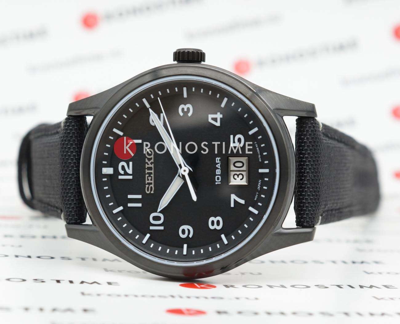 Seiko Seiko Classic Quartz SUR571P1 , наручные мужские часы фото под углом