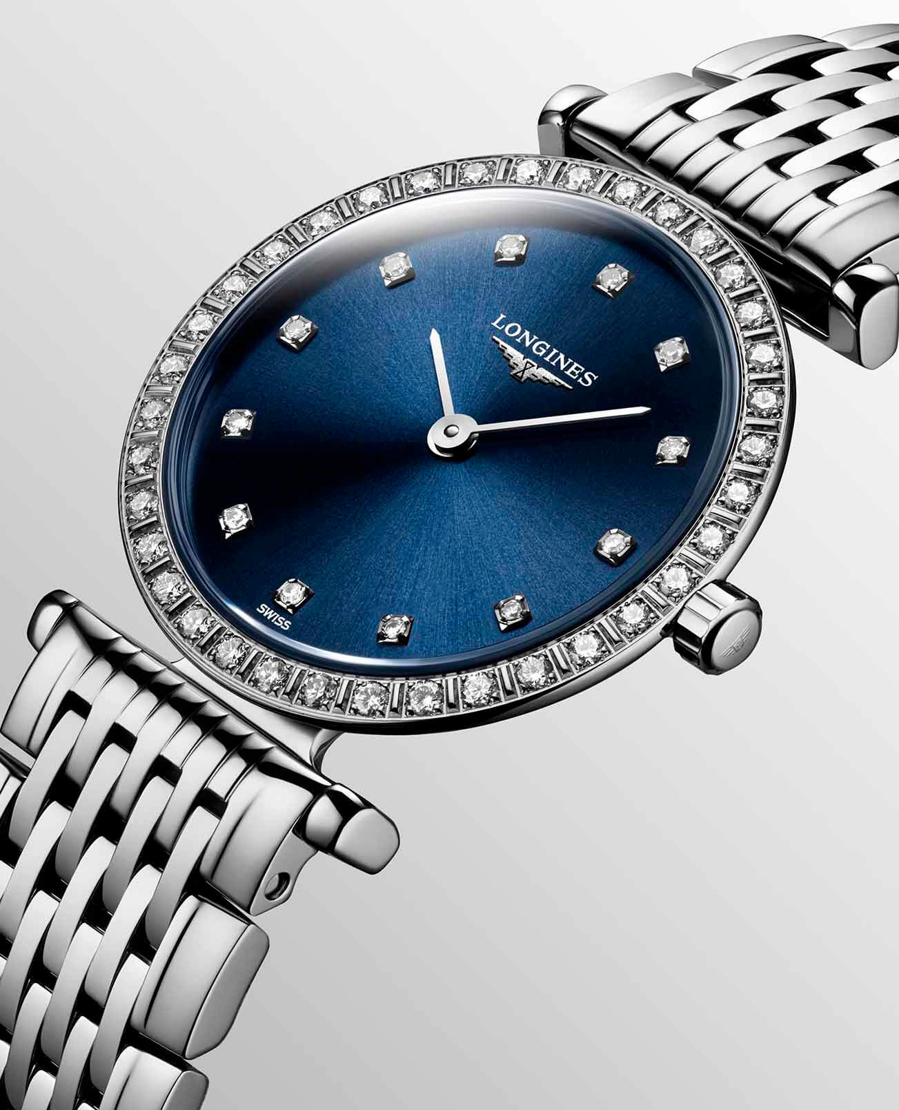 Longines Longines La Grande Classique L4.341.0.97.6 кварцевые женские часы часы крупный план синий циферблата