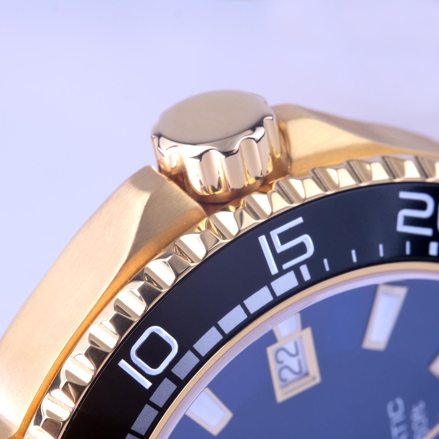 Оригинальные часы Swiss Military by Chrono Swiss Military by Chrono Automatic Dive SMA34086.07 механические калибр механизма ronda r150 общий вид