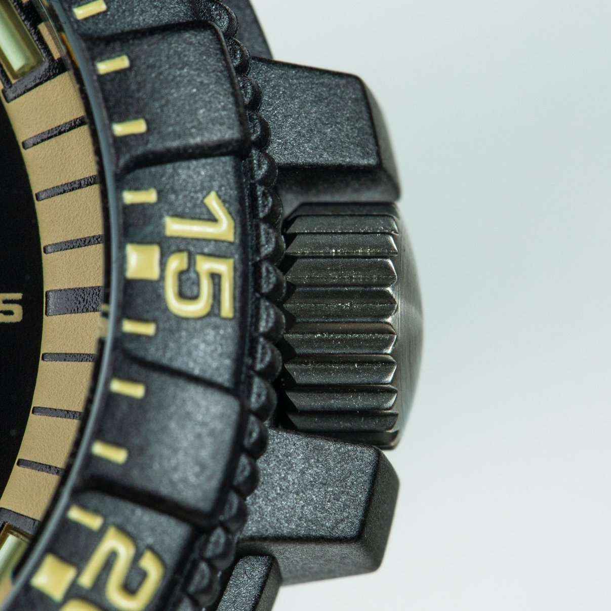 Luminox XS.0333 мужские часы застежка крупным планом