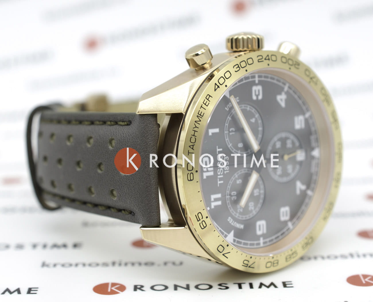 Tissot T1316173608200 мужские часы застежка крупным планом