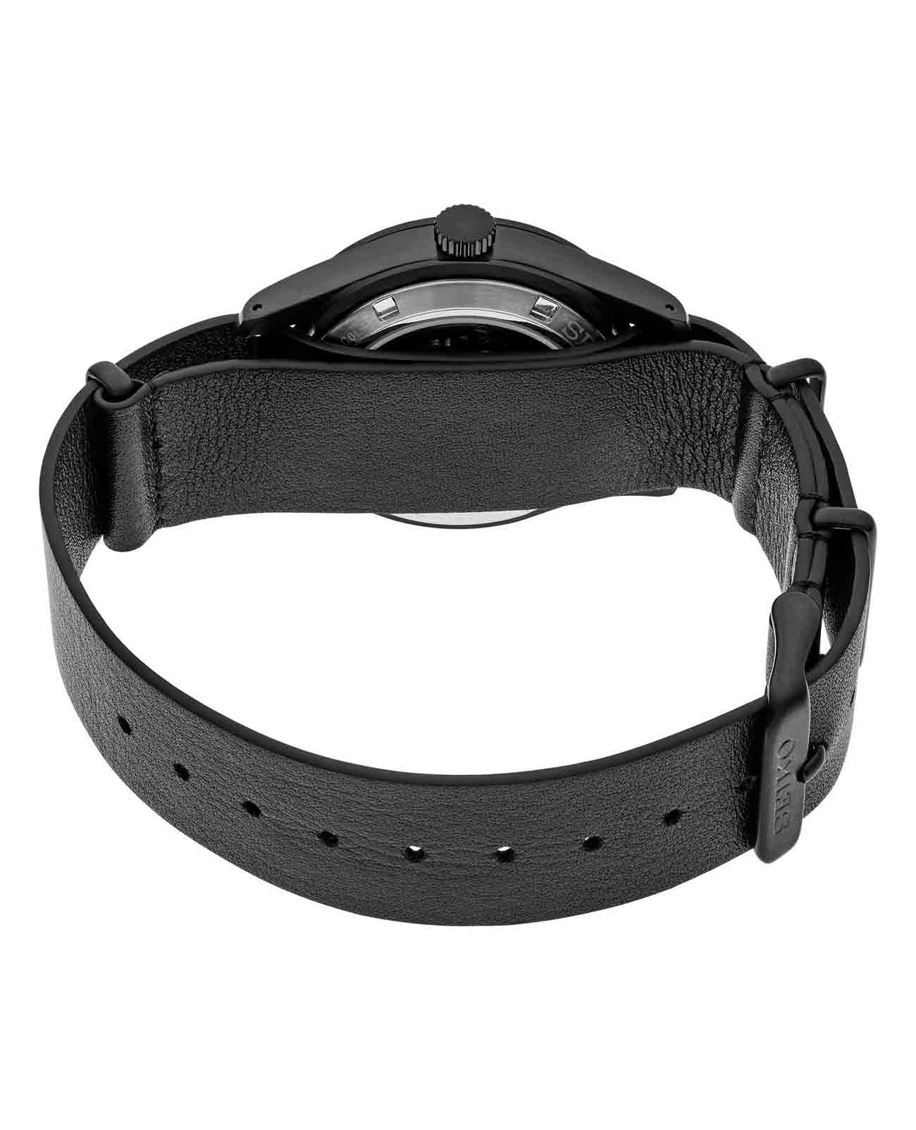 Seiko SSK025K1 мужские часы застежка крупным планом