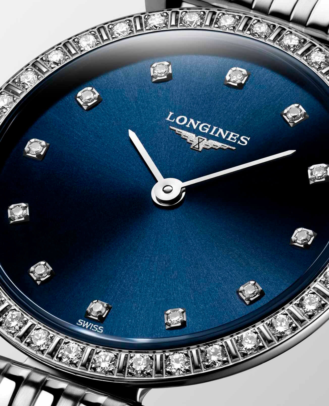 Longines Longines La Grande Classique L4.341.0.97.6 женские часы синий циферблат на запястье