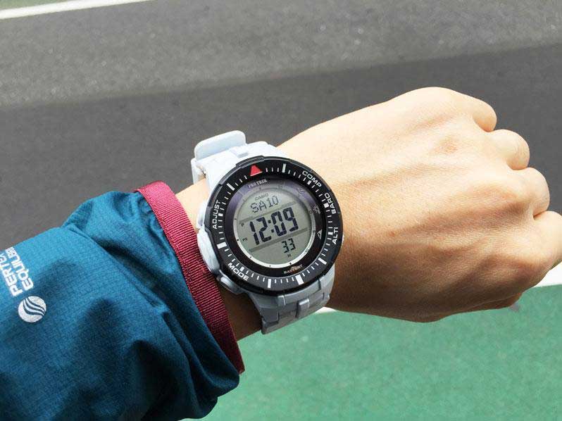 Casio Casio Pro Trek PRG-300CM-7E PRG, наручные мужские часы фото под углом