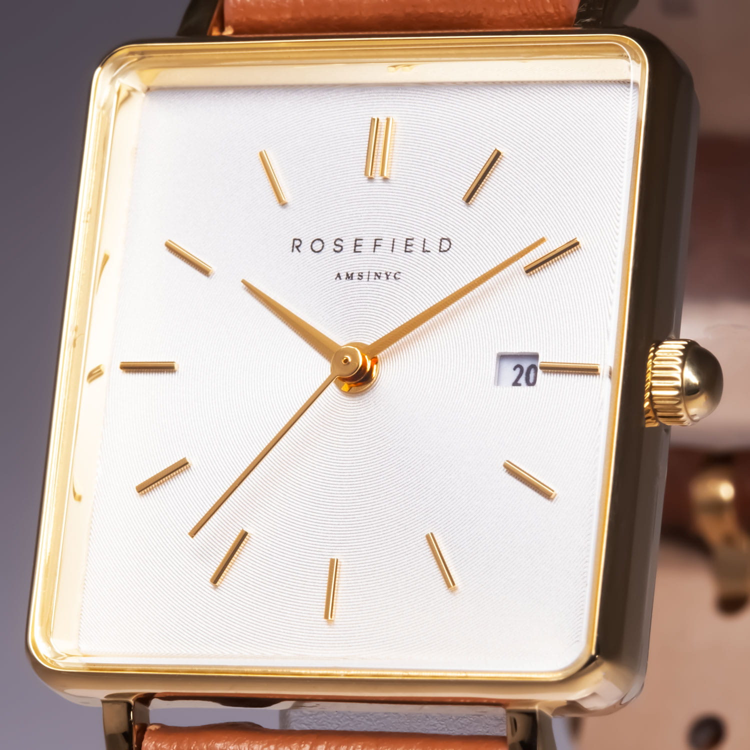 Rosefield Rosefield The Boxy QSCG-Q029,  сша женские часы на браслете кожаный боковой вид