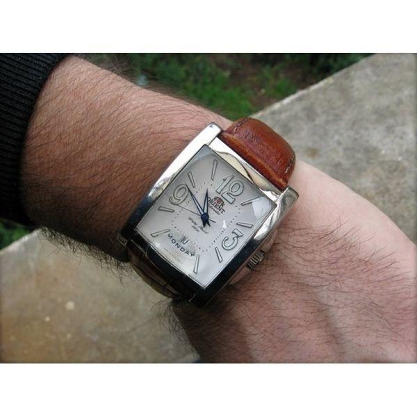 Оригинальные часы Orient Orient EVAD003W (FEVAD003W) механические калибр механизма  общий вид