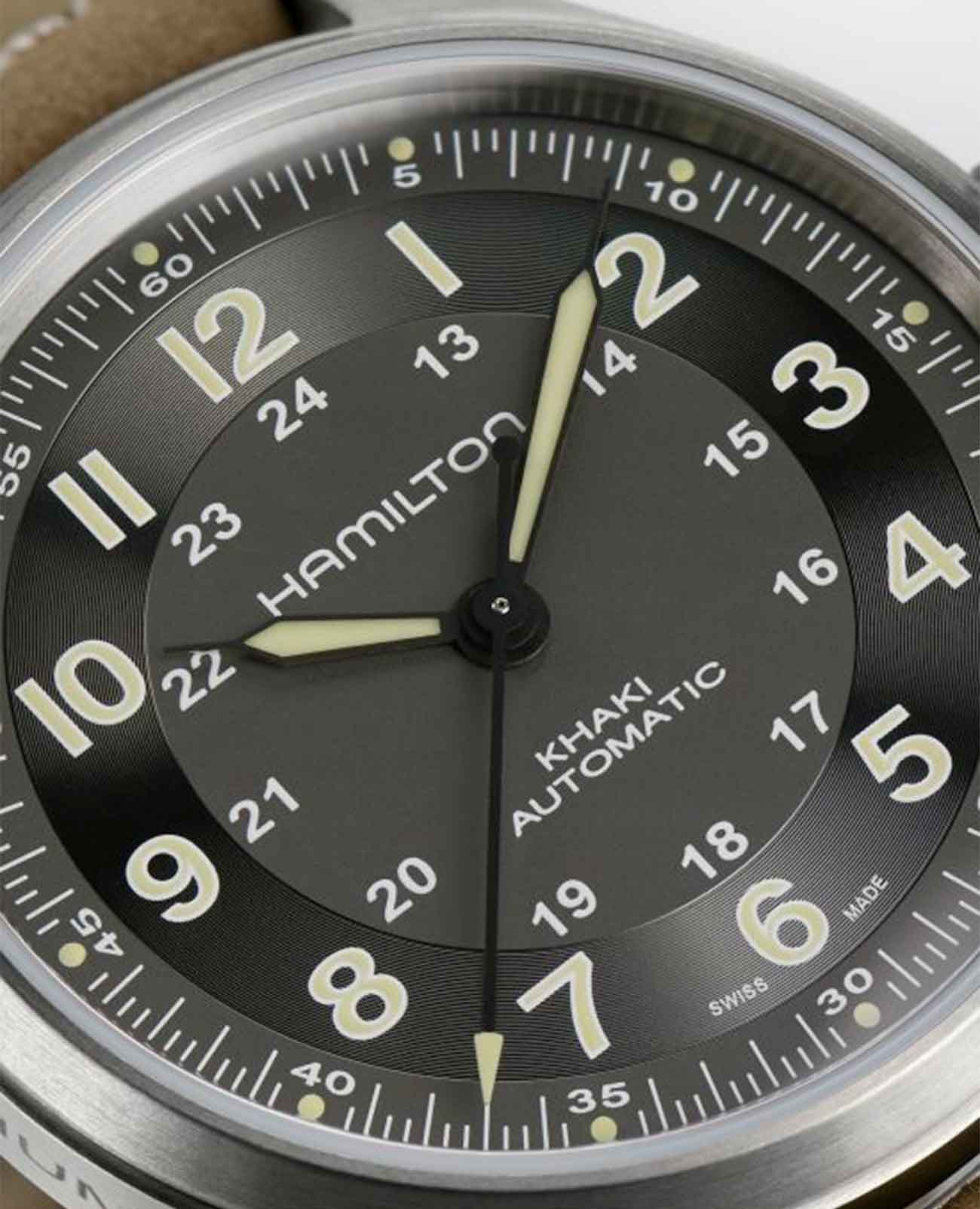 Hamilton H70545550 мужские часы застежка крупным планом