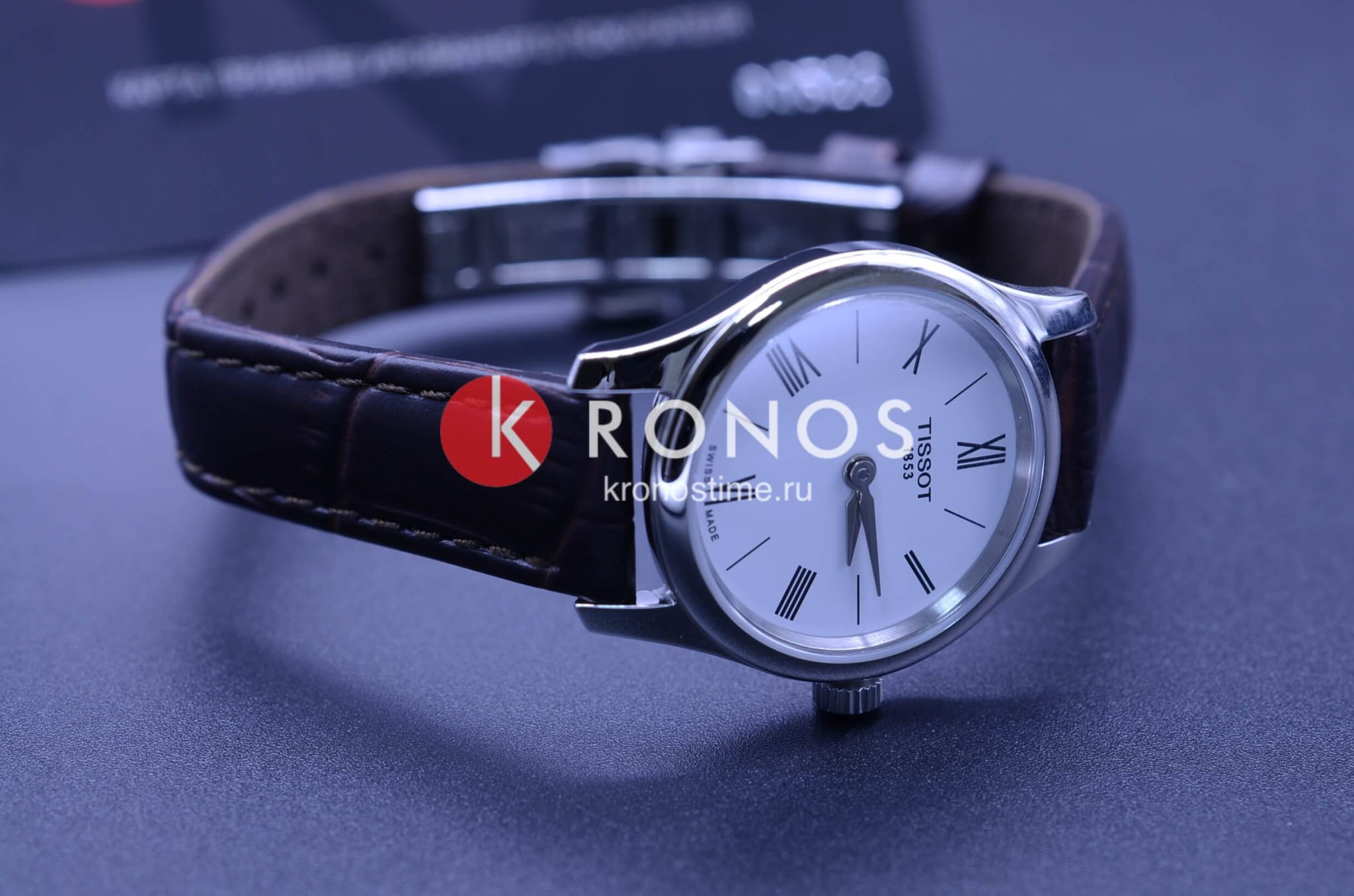 Tissot Tissot Tradition 5.5 Lady T063.009.16.018.00 женские часы белый циферблат на запястье