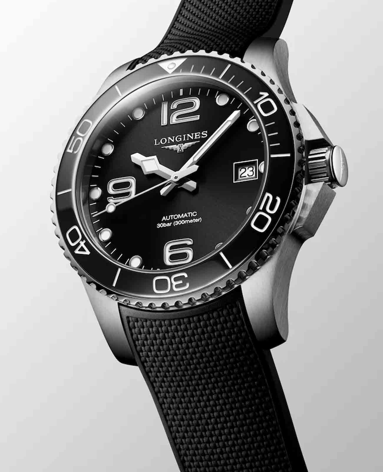 Оригинальные часы Longines Longines HydroConquest L3.780.4.56.9 механические калибр механизма l888 общий вид