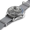 Часы Hamilton Khaki Navy Scuba Quartz H82211981 фото 2
